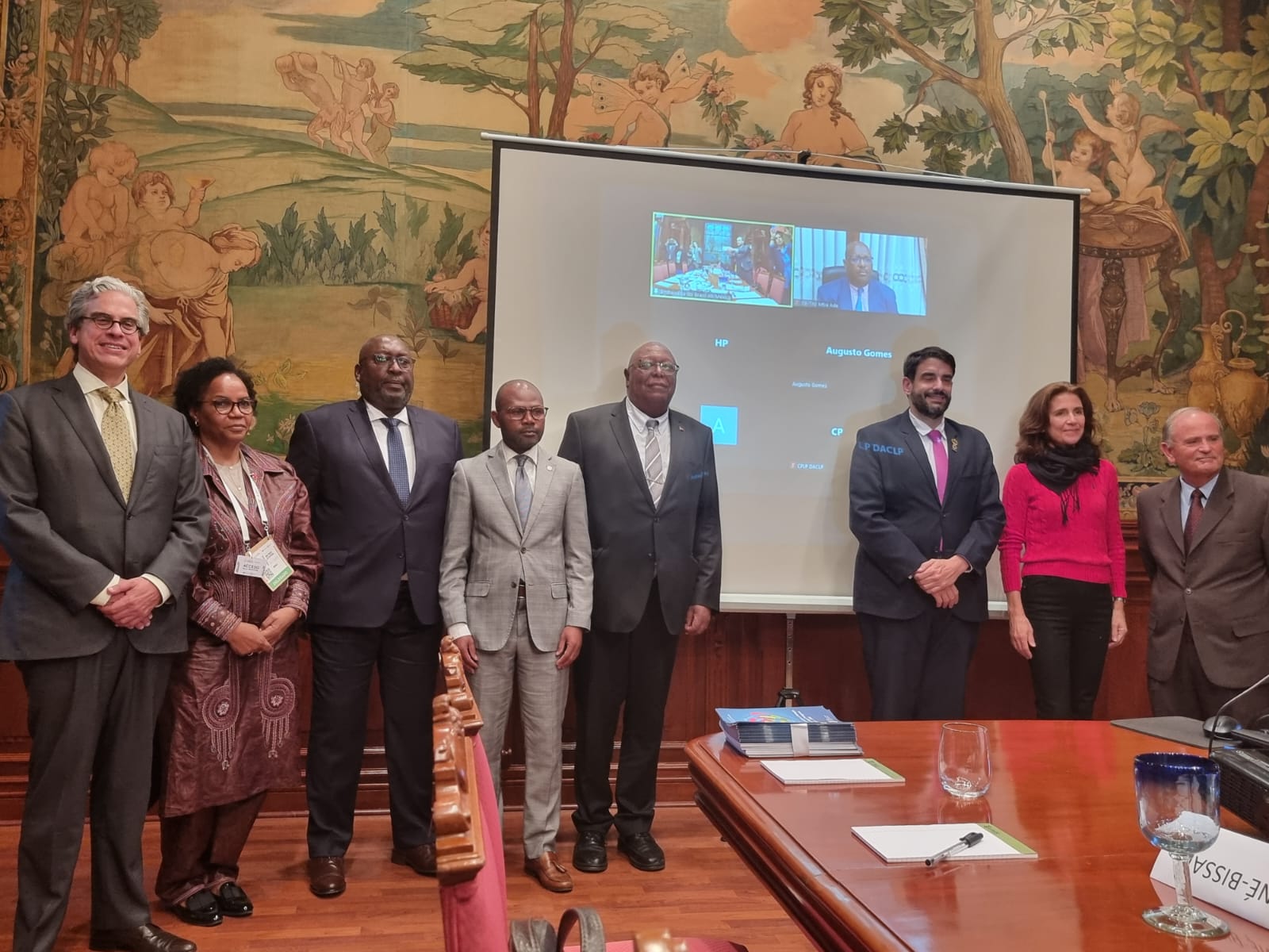 52395080538 C7efd0b36f O