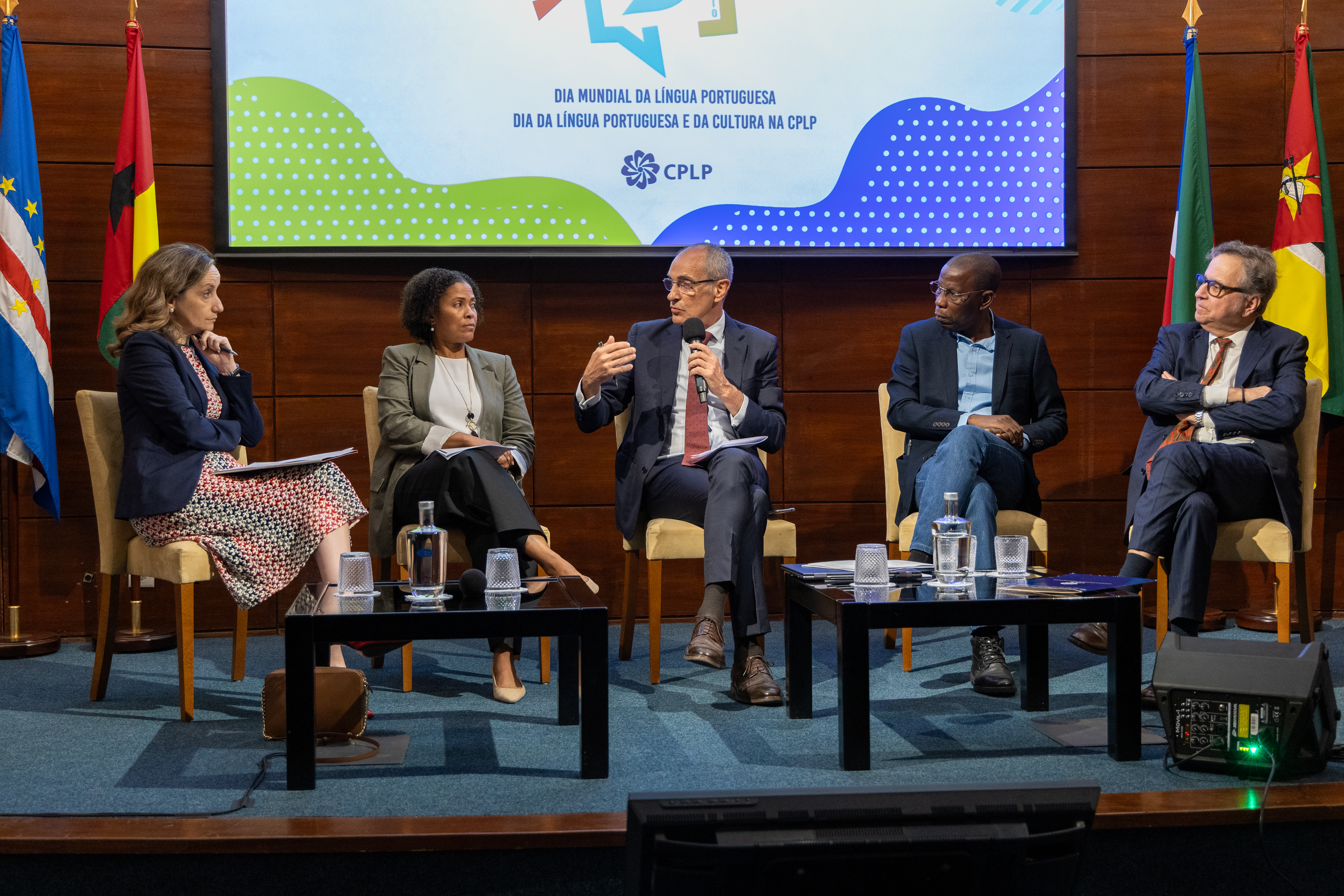 5 De Maio Mesa Redonda I Sessão 06