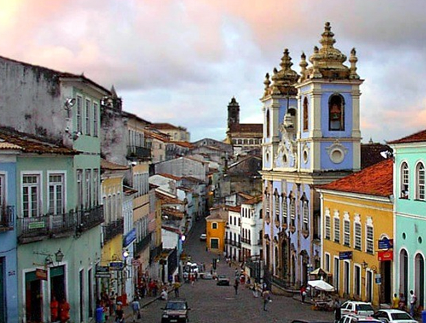 Salvador-Bahia-Pelourinho.jpg