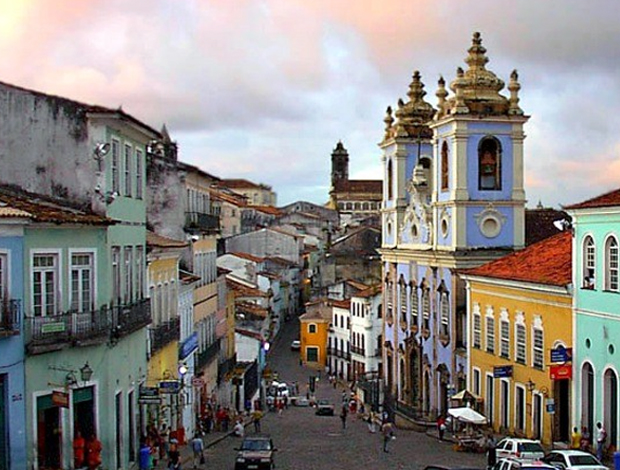 Salvador-Bahia-Pelourinho.jpg